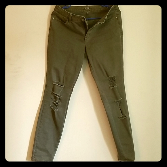 A.N.A. Army Green Ripped Skinny Jegging Jeans - Picture 1 of 3